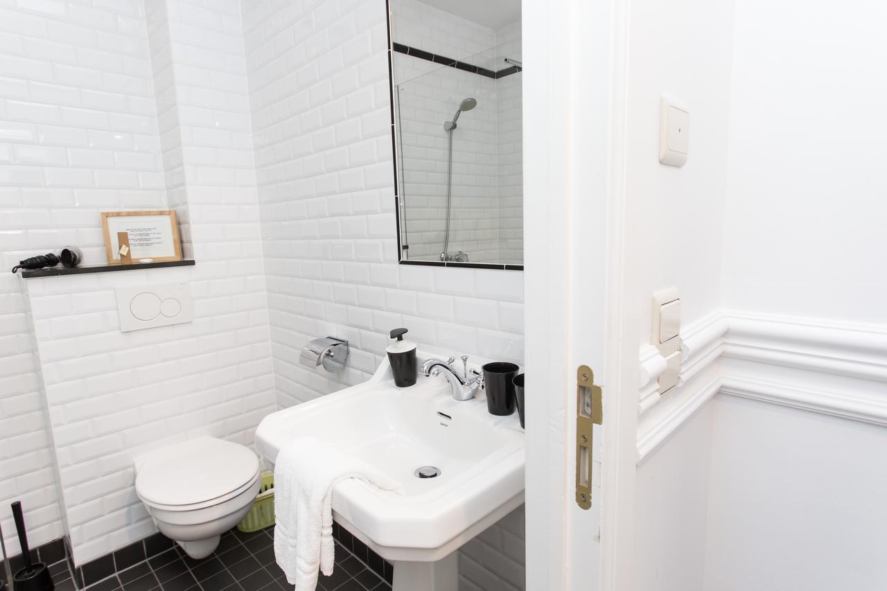 B&B Downtown Bxl Brussel Buitenkant foto