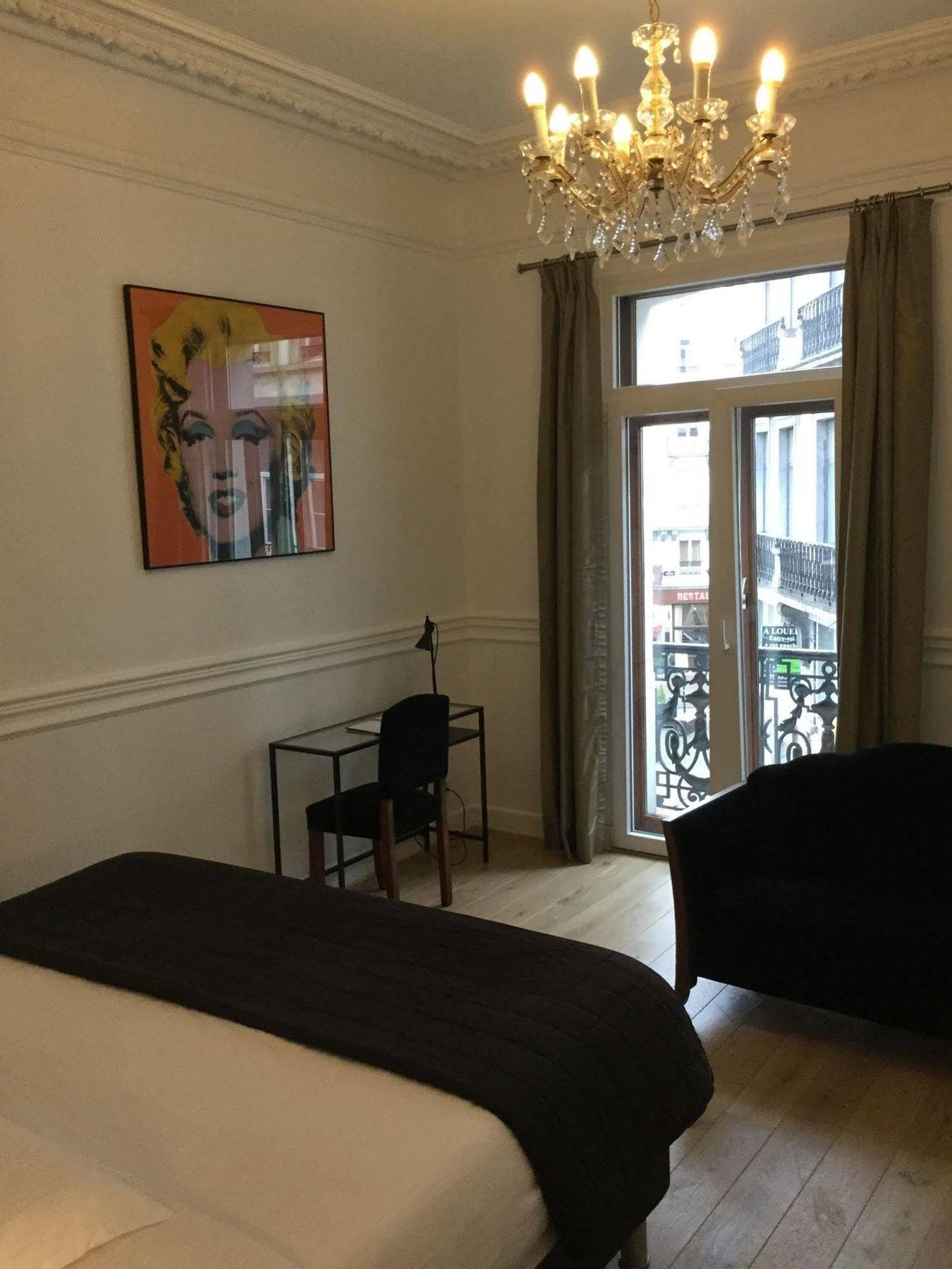 B&B Downtown Bxl Brussel Buitenkant foto