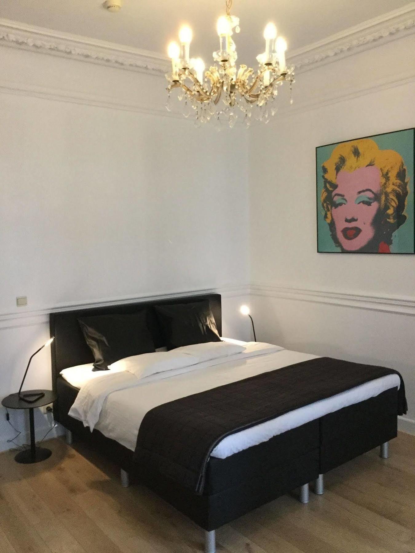 B&B Downtown Bxl Brussel Buitenkant foto